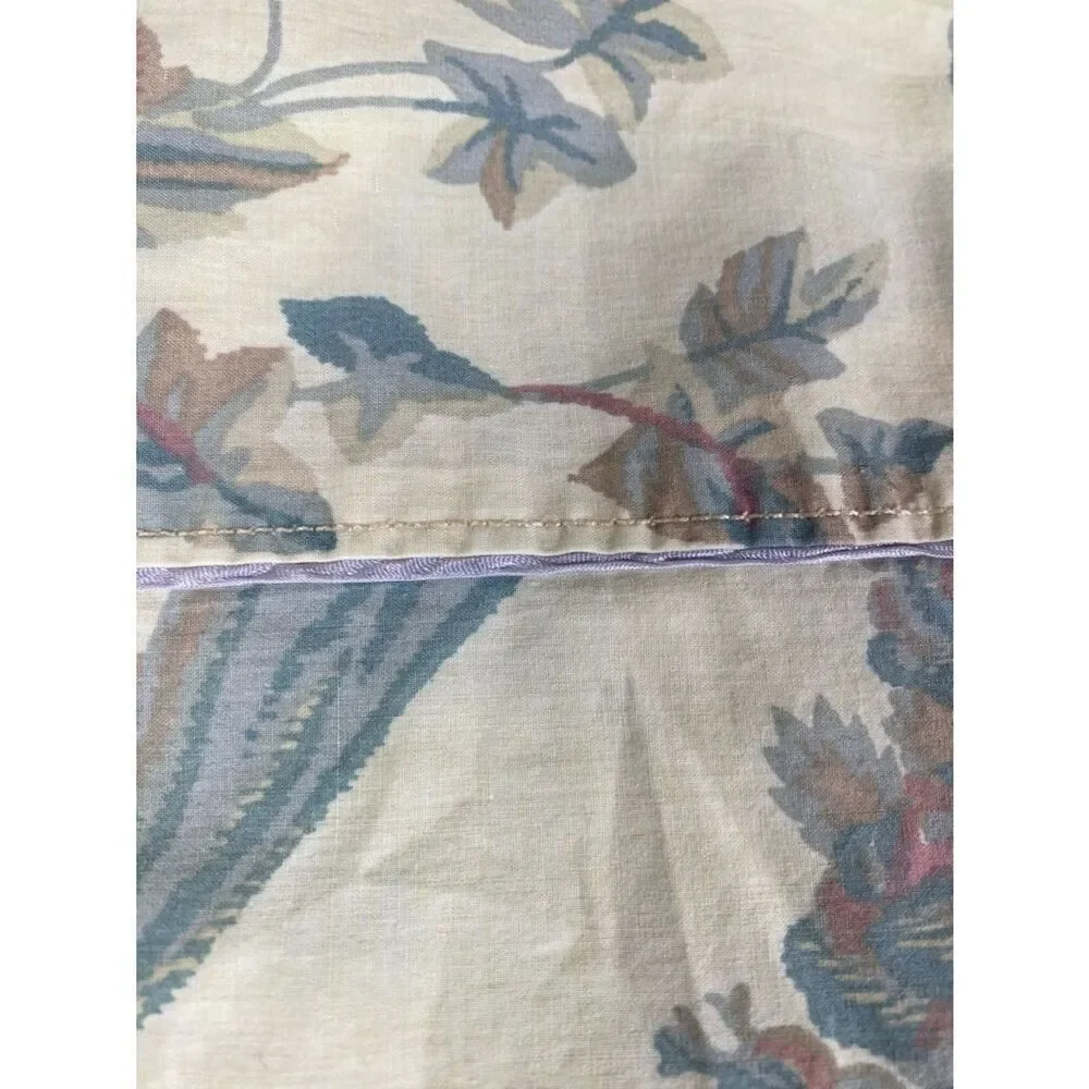 Williamsburg Crown vintage Colonial Flat sheet green blue urns floral ribbons